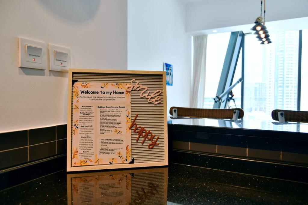 Stylish 1-br Marina View Apt In Silverene Tower Apartment