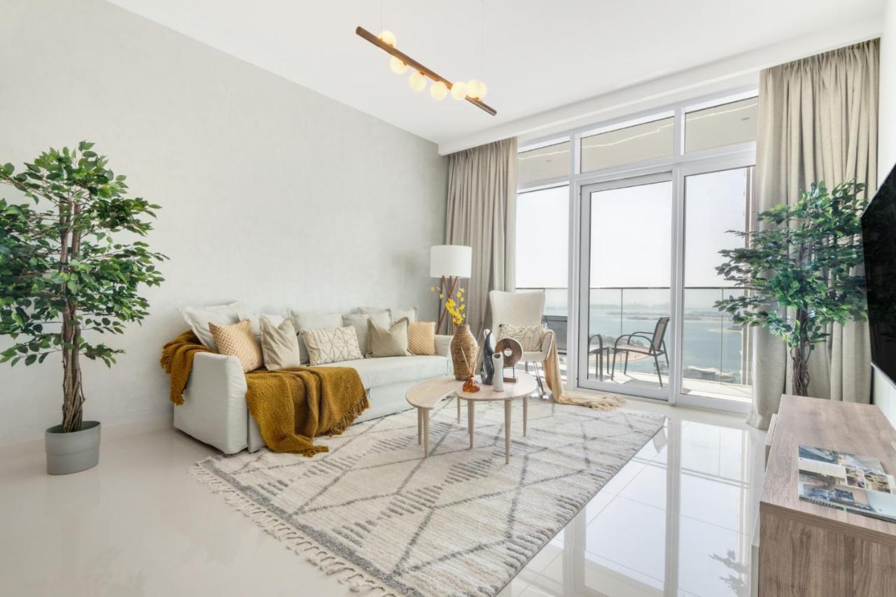 The Smart Concierge - Sunrise Bay 2 Apartment *