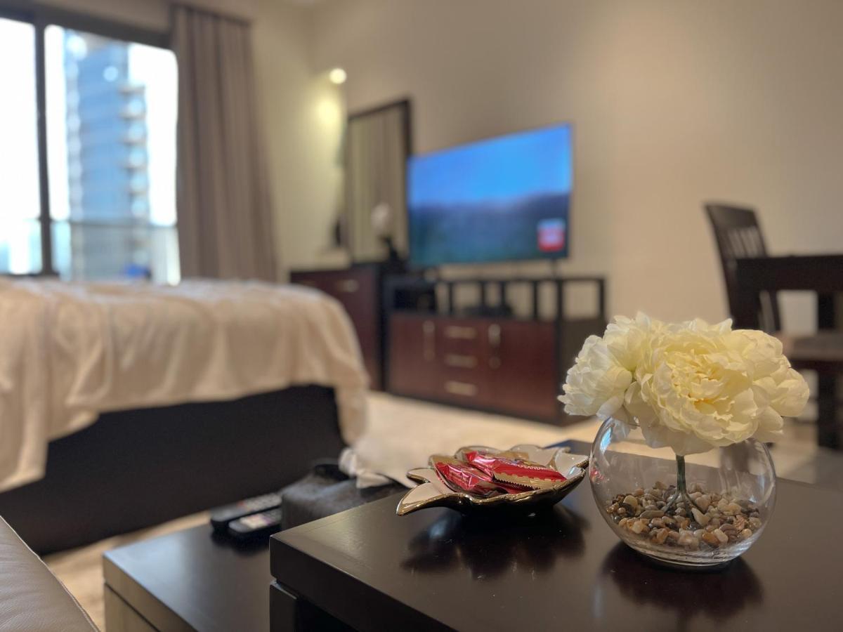 Trophy - Sky High Haven * Dubai