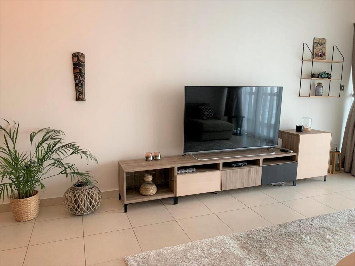 Apartment Mk Luxury Living At Boulevard Near Burj Khalifa Dubai