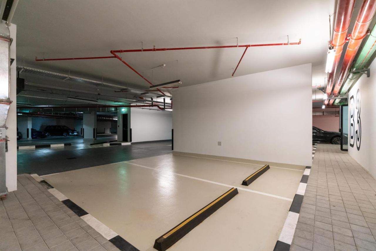 Apartment Marquise Square Studio For 4 Guests Pool Gym By Globalstay Dubai