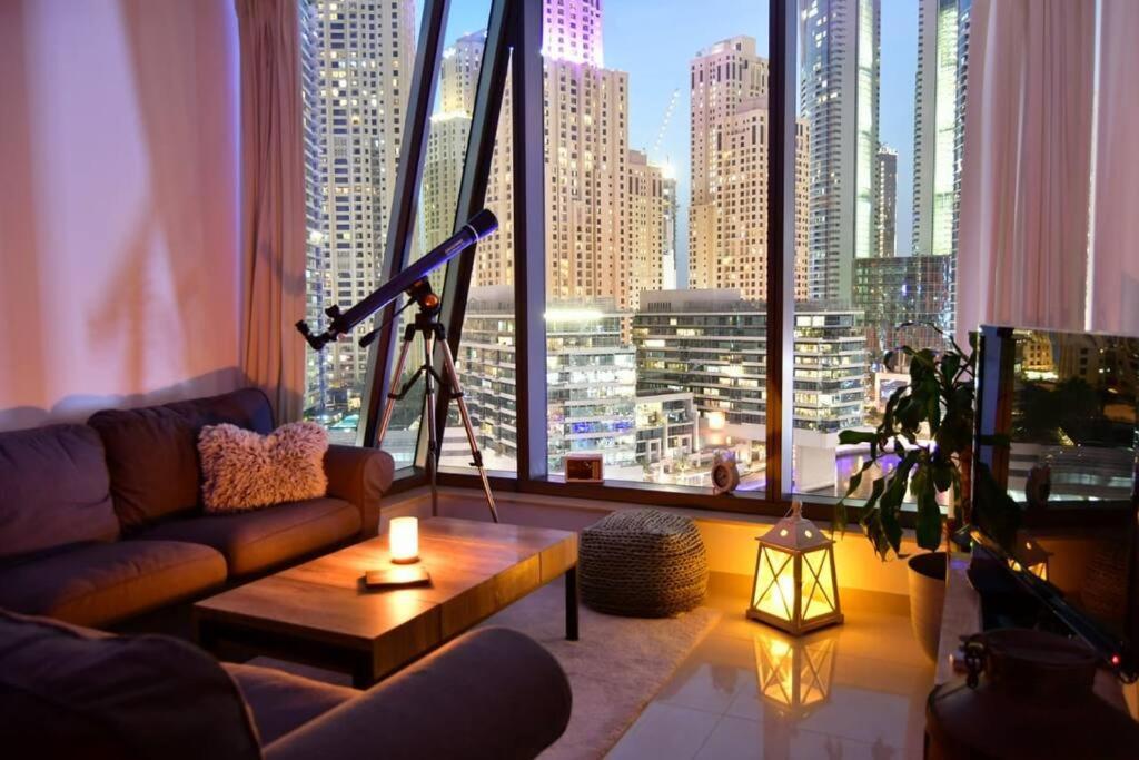 Apartment Stylish 1-br Marina View Apt In Silverene Tower