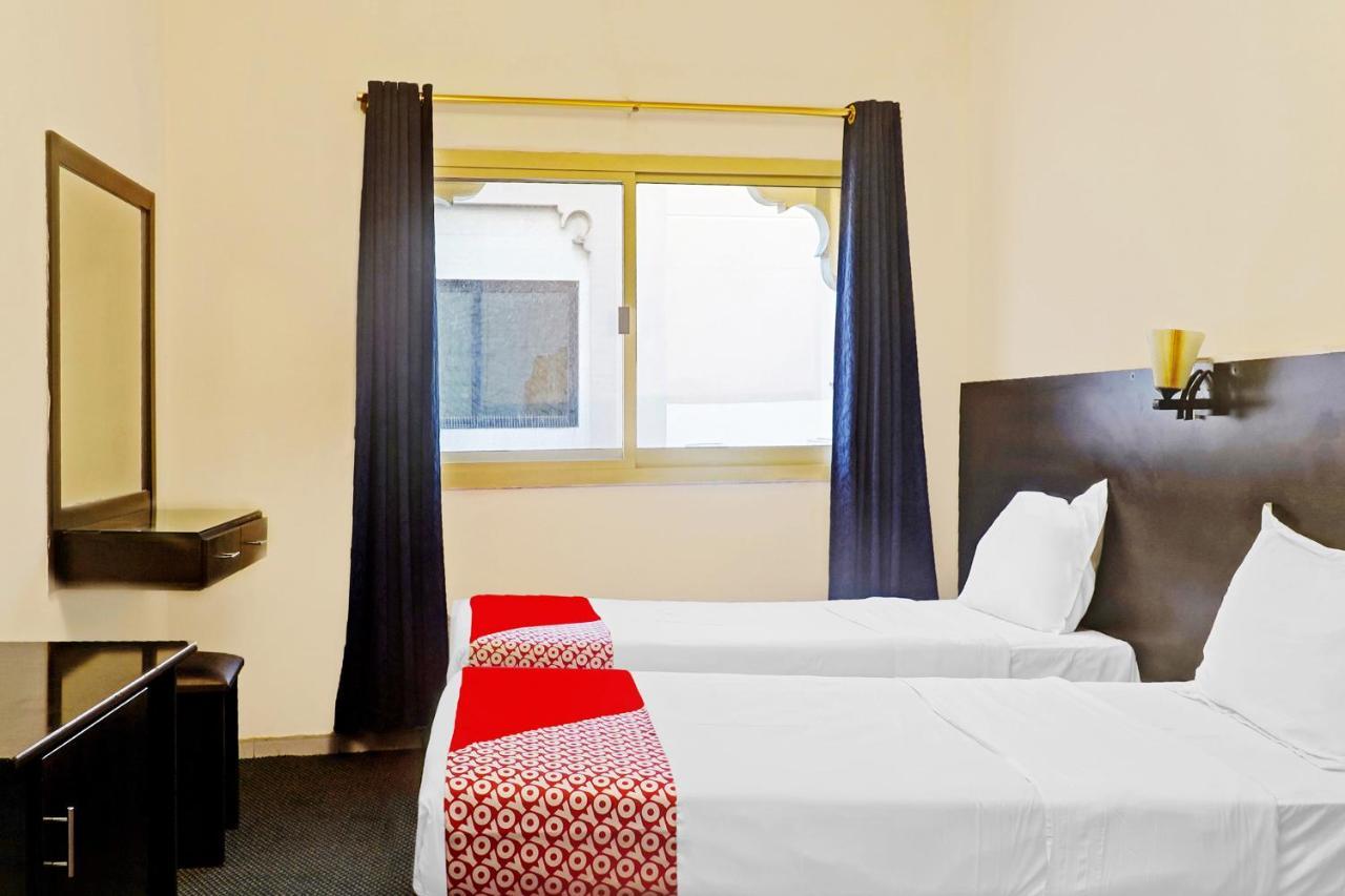 Oyo 800 Moon Creek Hotel Dubai