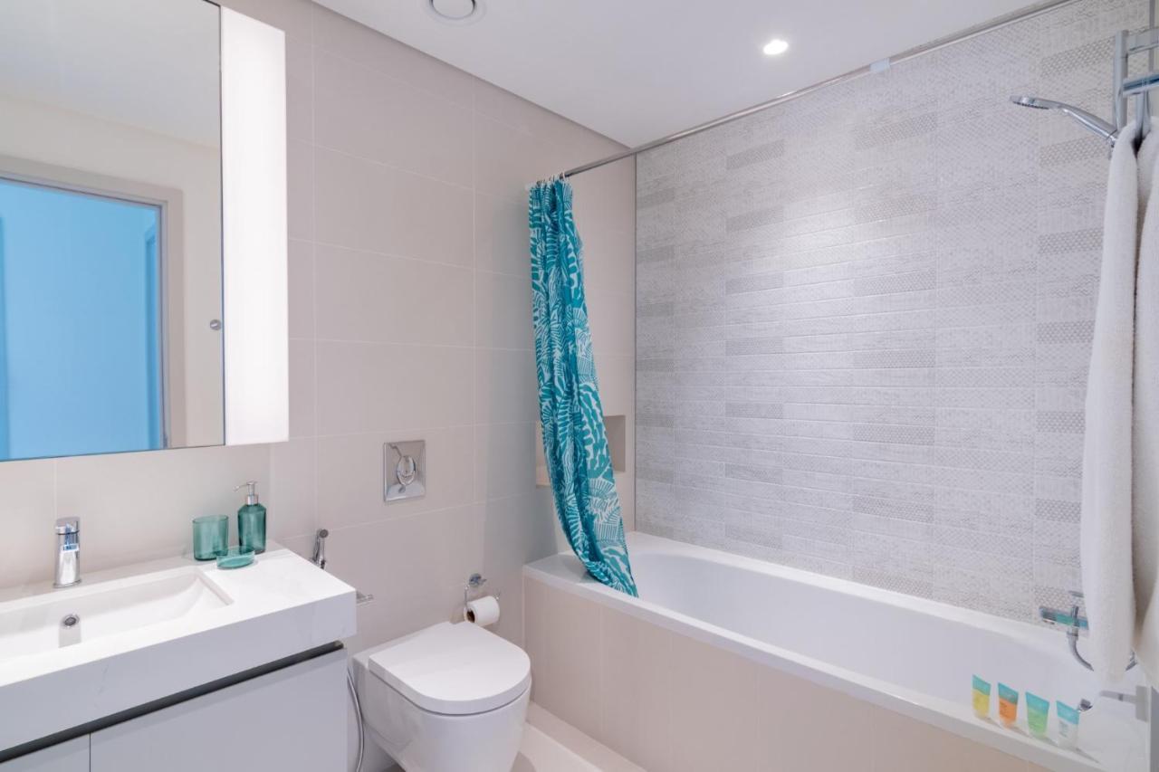Apartment The Smart Concierge - Sunrise Bay 2 Dubai