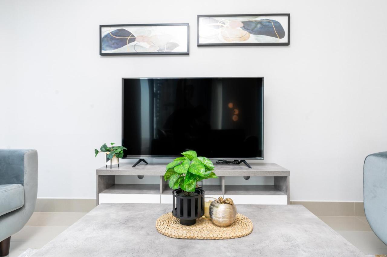 White Sage - Modern And Unique With Fountain Views Apartamento Dubai