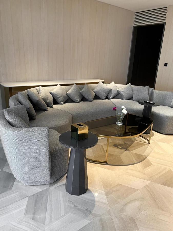 Five Palm Jumeirah Aparthotel 5*
