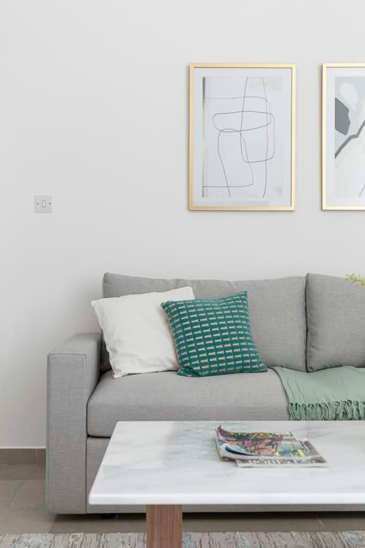 Frank Porter - Marina Wharf 1 Apartment