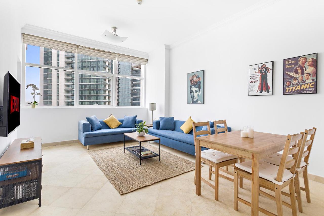 Apartment Beautiful Two Bedroom Apartment By Marina Promenade *