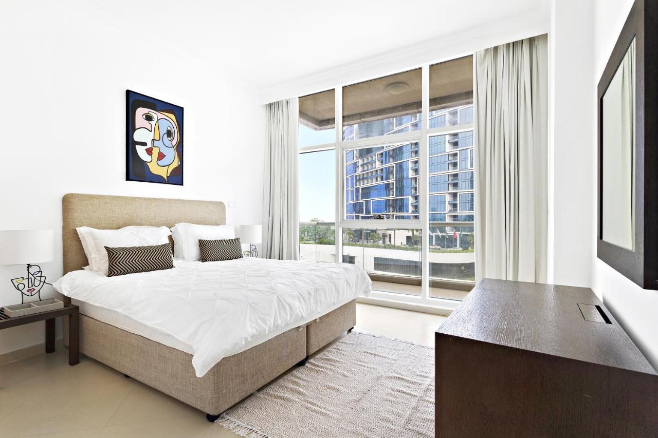 Beautiful Two Bedroom Apartment By Marina Promenade Apartment Dubai