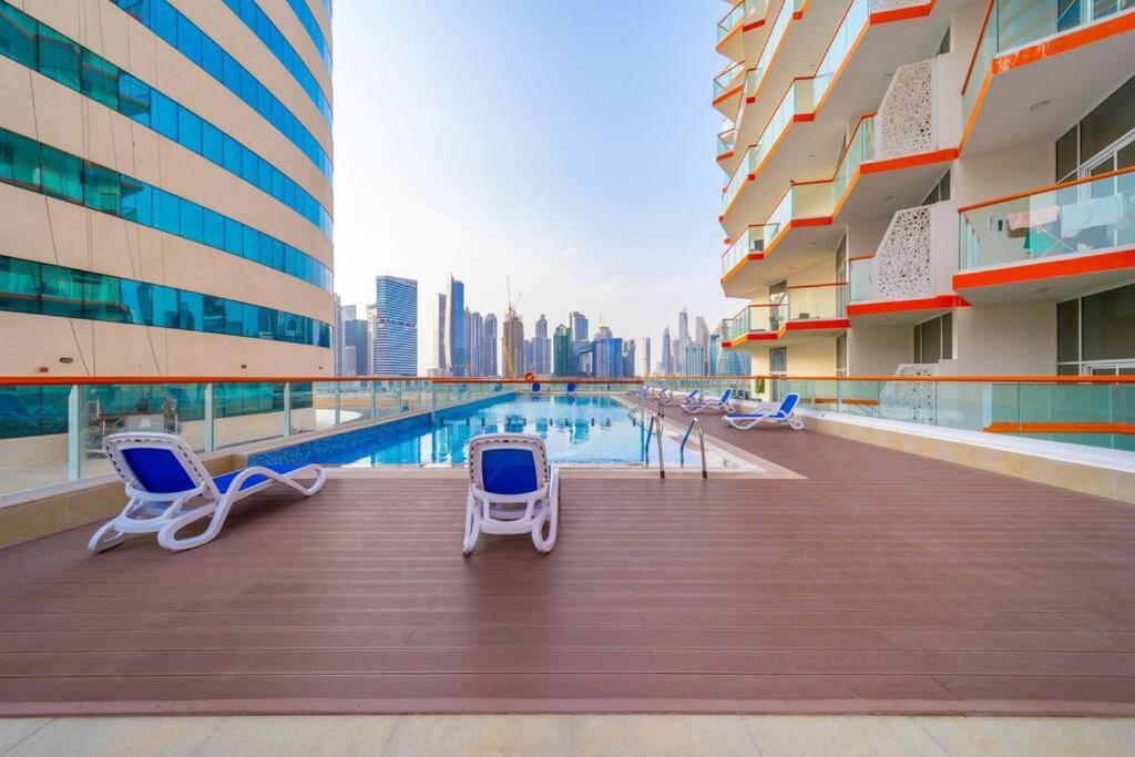 Millennium Binghatti, Business Bay - Mint Apartment