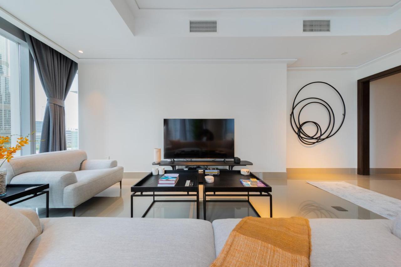 Eden's Homes & - Opera Grand Apartment *