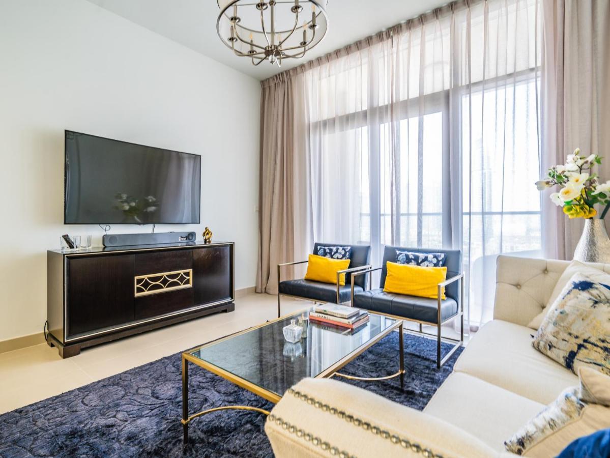 Monty Holiday - Incredible Burj Khalifa View From This Vibrant Apt Apartment Dubai