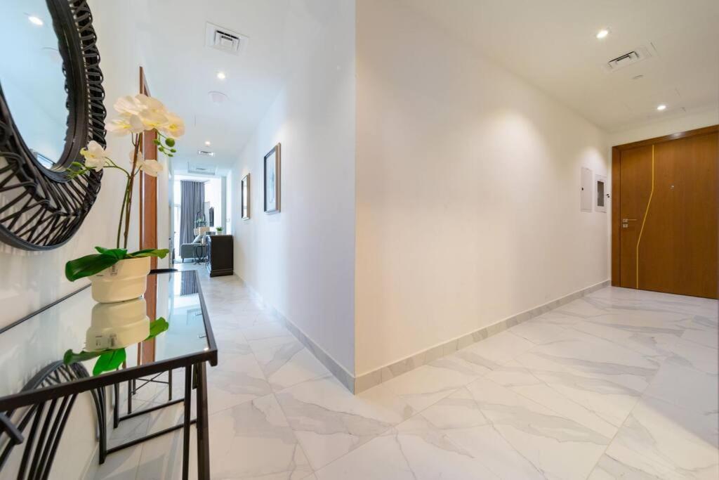 Millennium Binghatti, Business Bay - Mint Dubai