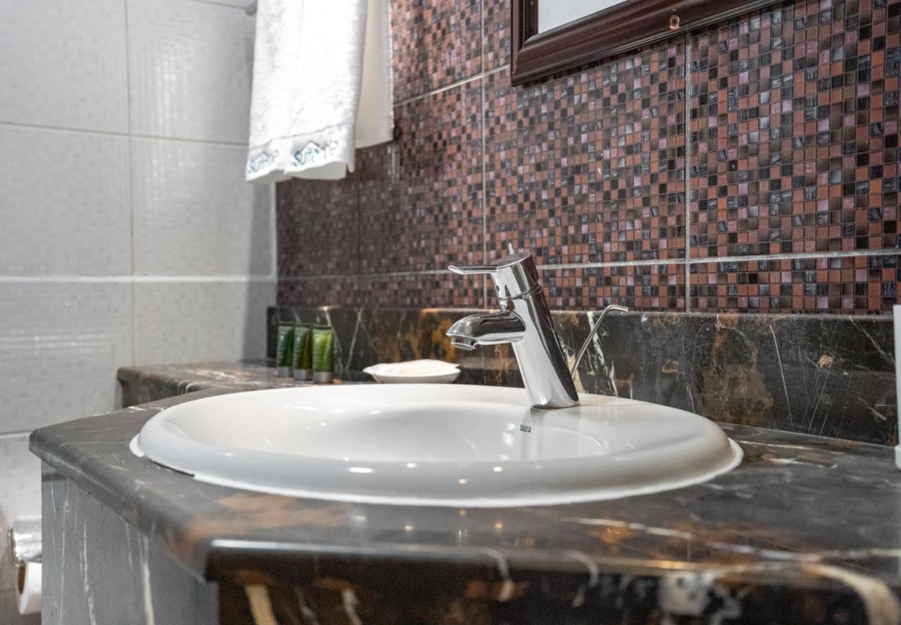 Cozy Studio In Marina - Special Offer * Dubai
