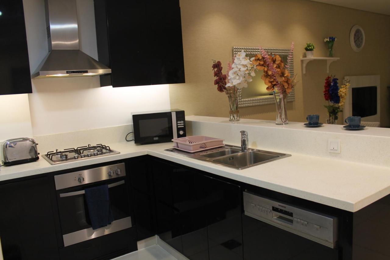 Spacious One Bedroom Close To Burj Khalifa, Mall In Business Bay Apartment Dubai