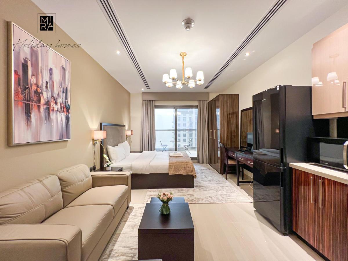 Mira Homes - Newly Furnished In Downtown