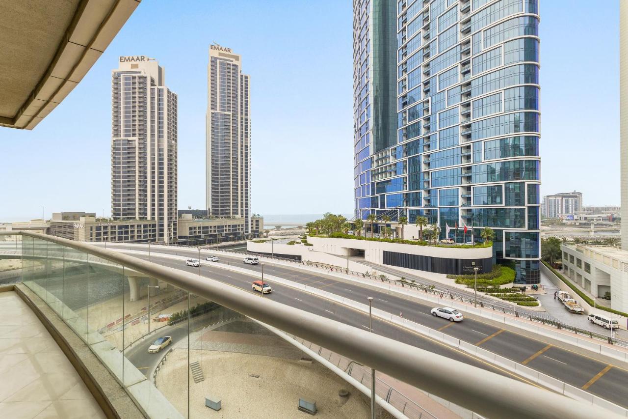 Apartment Beautiful Two Bedroom Apartment By Marina Promenade