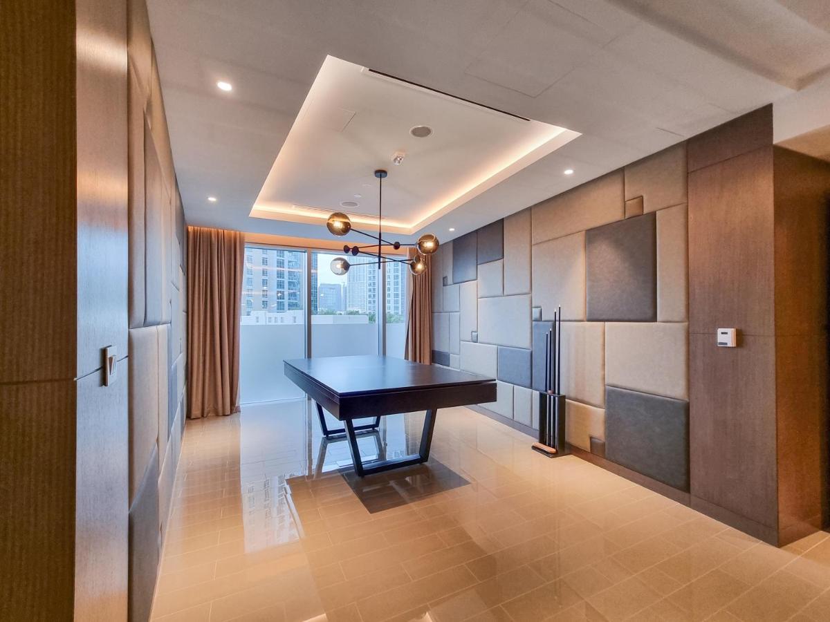 Eden's Homes & - Opera Grand Apartment