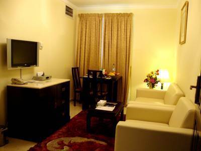 Al Muraqabat Plaza Aparthotel Dubai