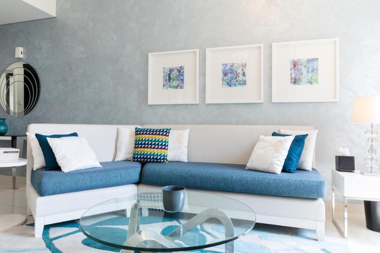 Daire Maison Privee - Luxury Urban Retreat With Burj Khalifa Views *