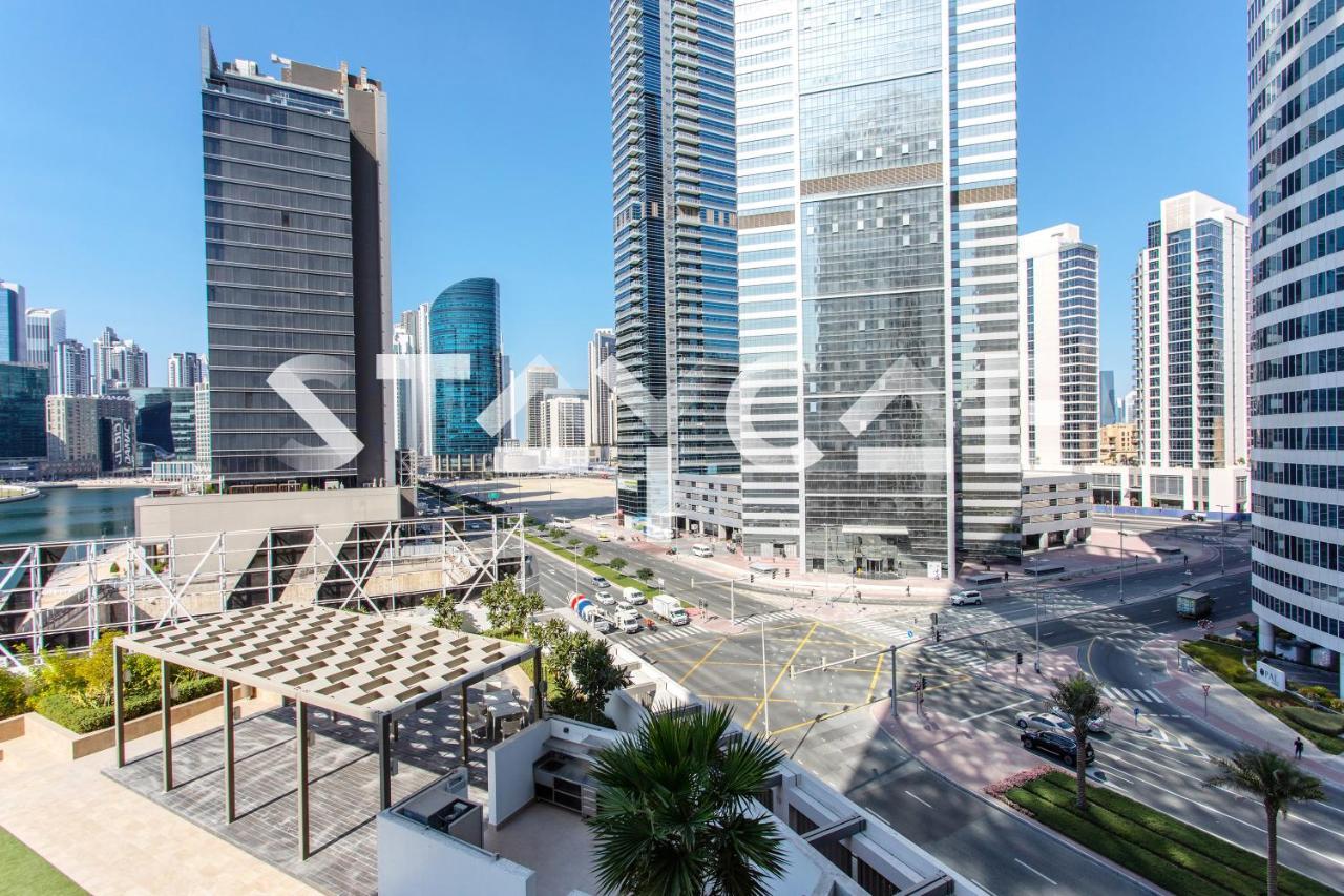 Staycae By The Canal * Dubai