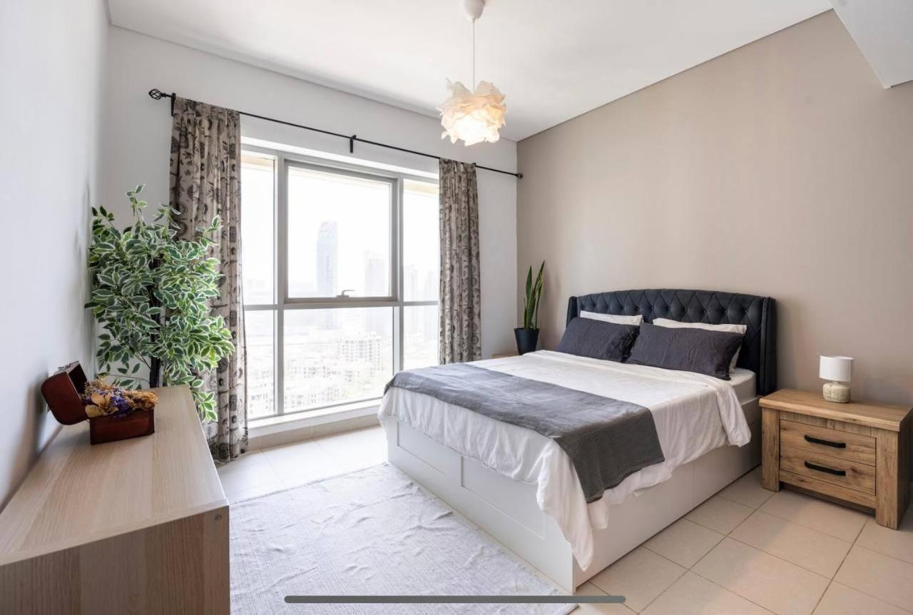 Apartment At Heart Of Downtown Next To Burj Khalifa Dubai