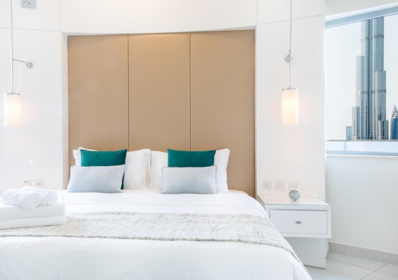 Daire Maison Privee - Luxury Urban Retreat With Burj Khalifa Views *
