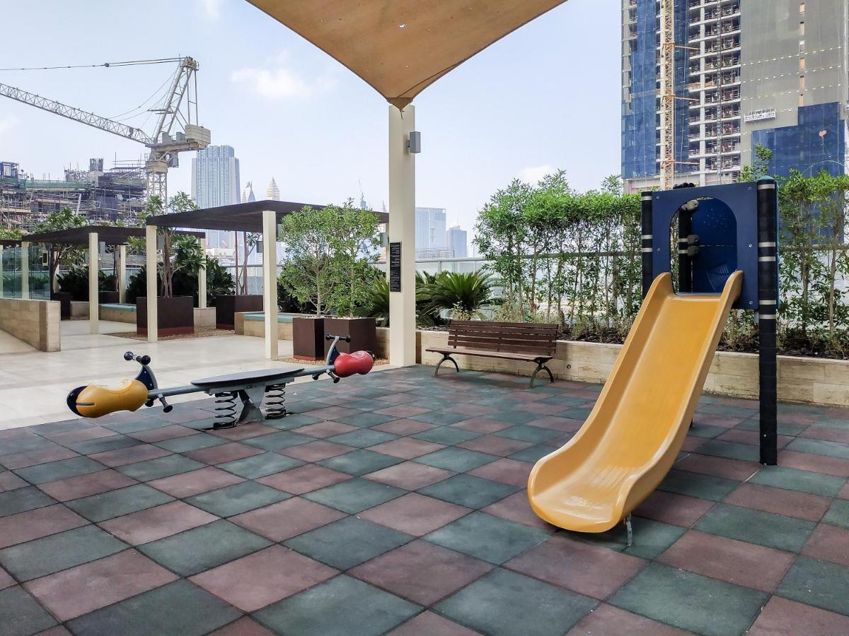 Maison Privee - Luxury Urban Retreat With Burj Khalifa Views Daire Dubai