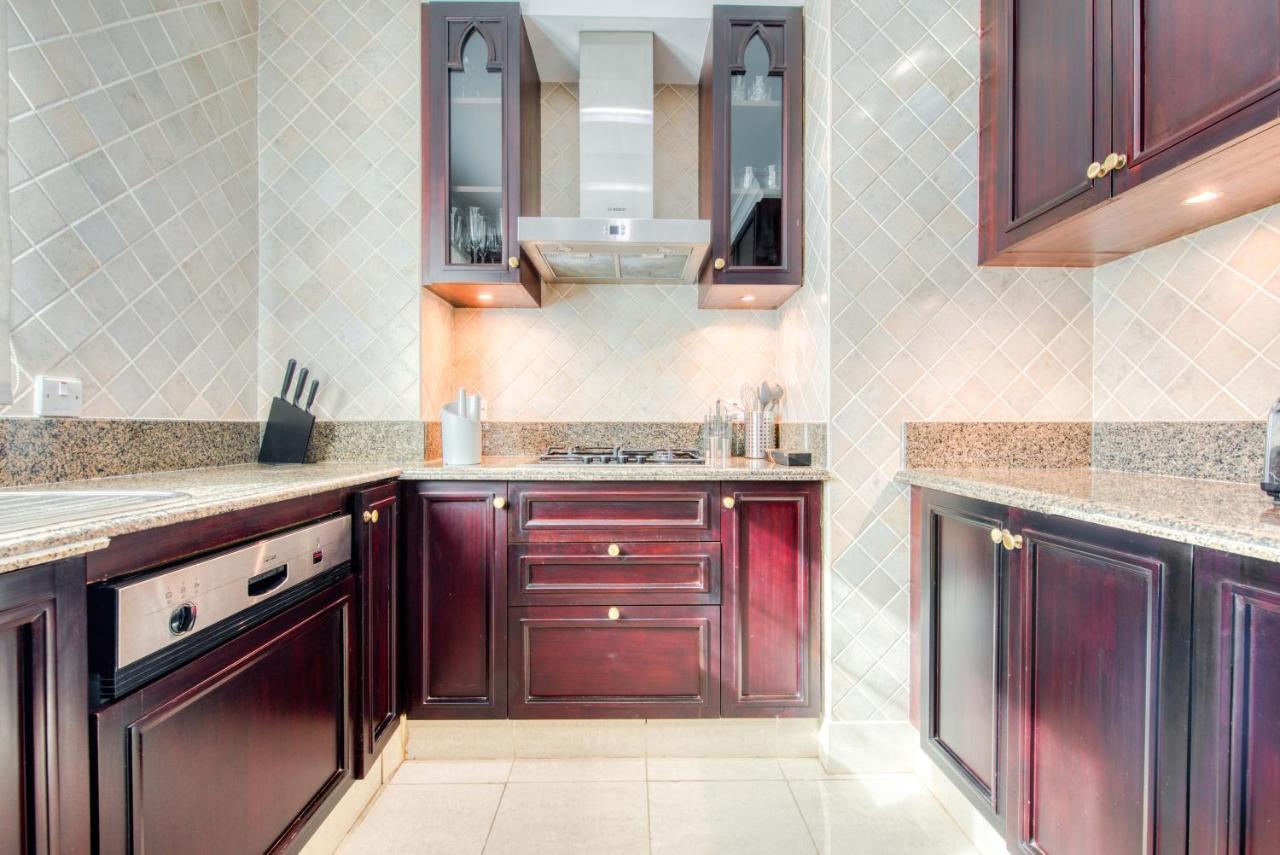 Maison Privee - Opulent Apt Beside Mall W Burj Khalifa Views Apartamento Dubai