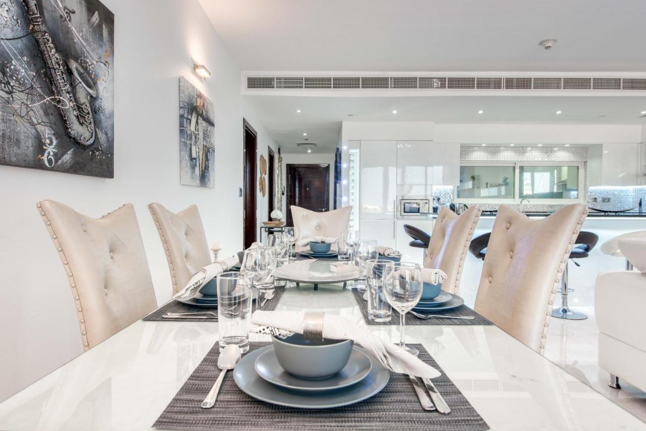 Maison Privee - Spacious Apt On Palm Jumeirah W Sea Views And Premium Facilities Access Apartment
