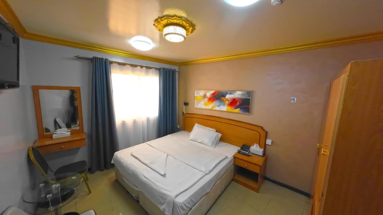 Hotel Maaeen