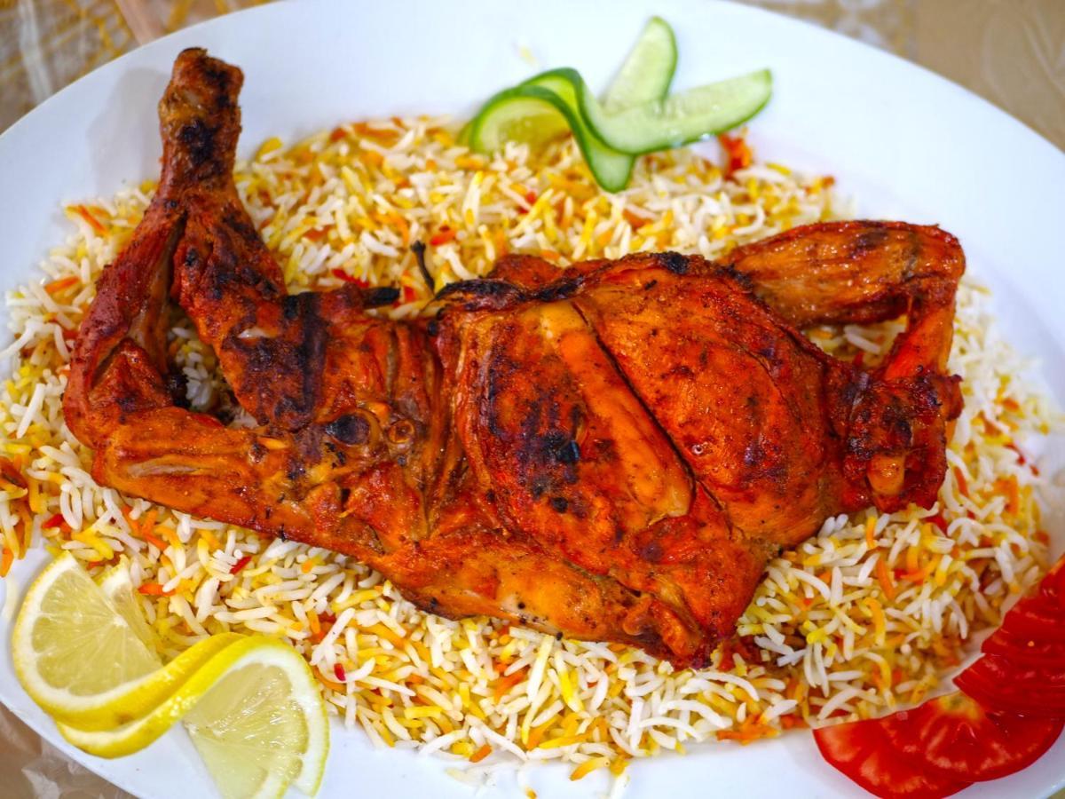 Maaeen * Dubai