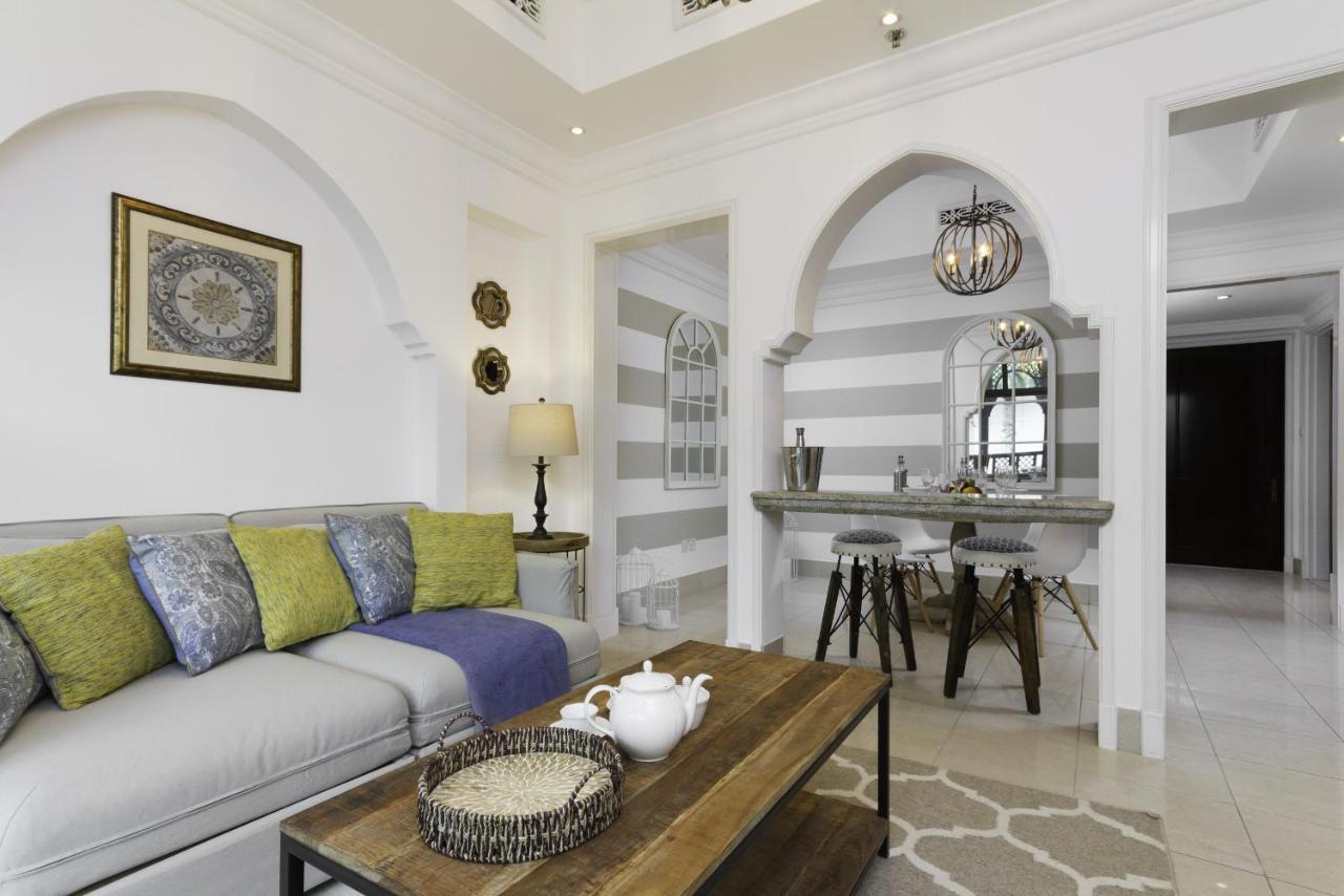 Souk Al Bahar Al Tajer, Burj Khalifa - Mint Apartment *