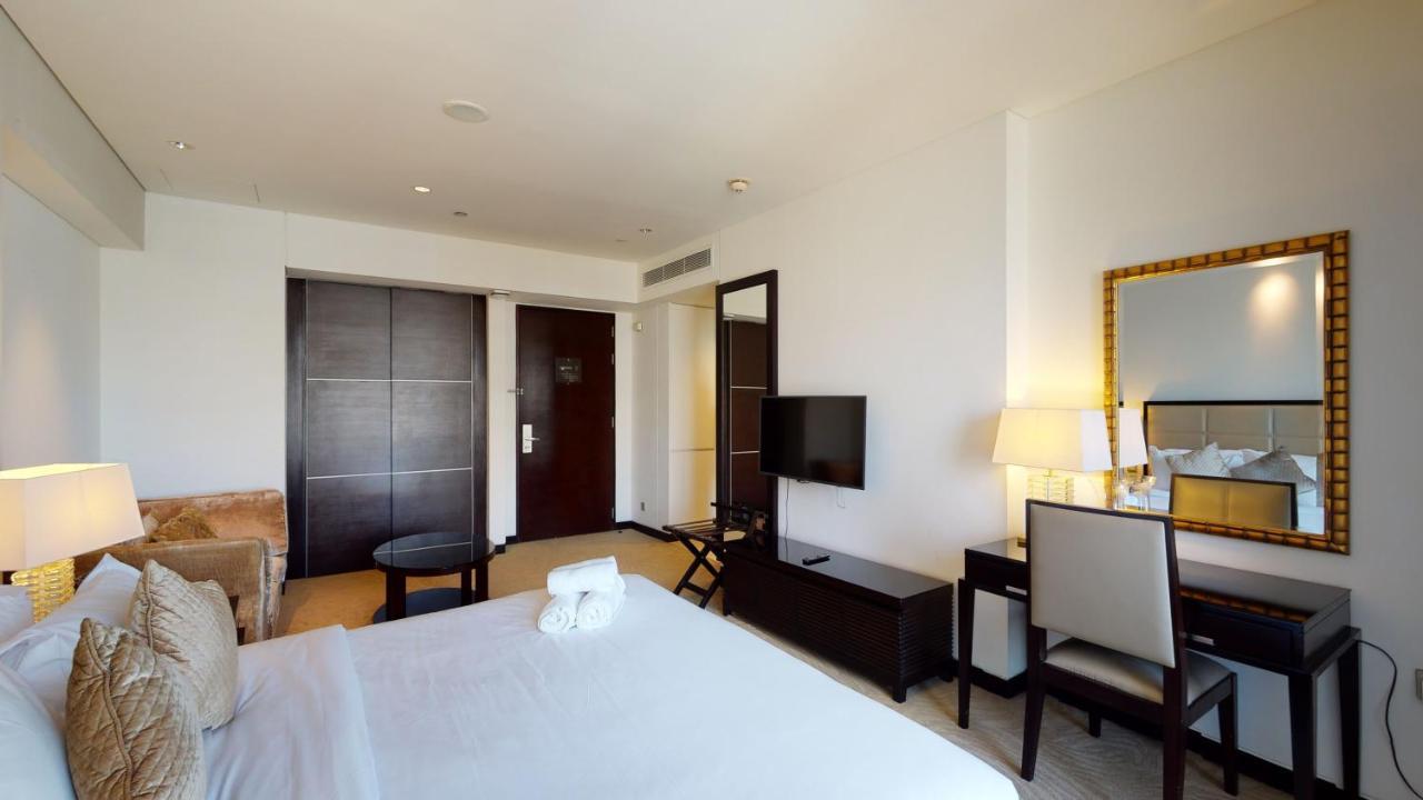 Apartment Key View - Emaar Residences, Marina Mall