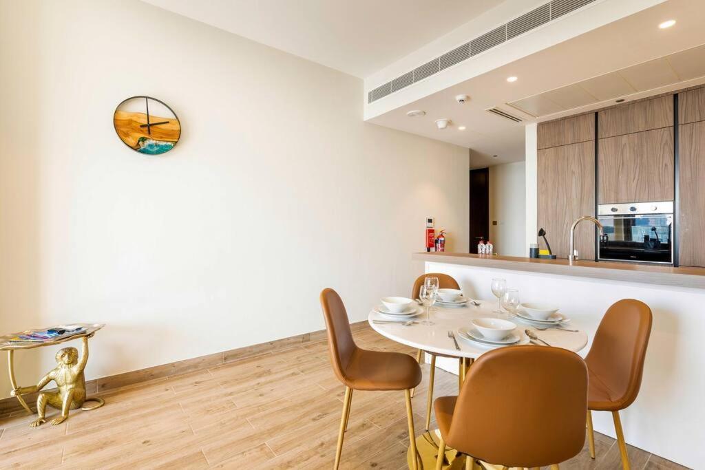 Apartment Mesmerizing 1br Full Marina View At Marina Gate Dubai