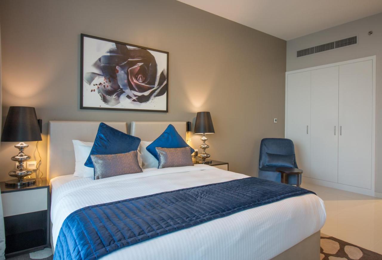 Premium With Beautiful Golf Course View Apartment Dubai
