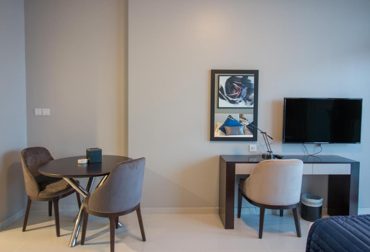 Premium With Beautiful Golf Course View Apartment *