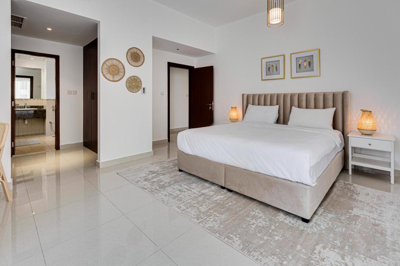Daire 2 Bd In Bahar Jbr Dubai