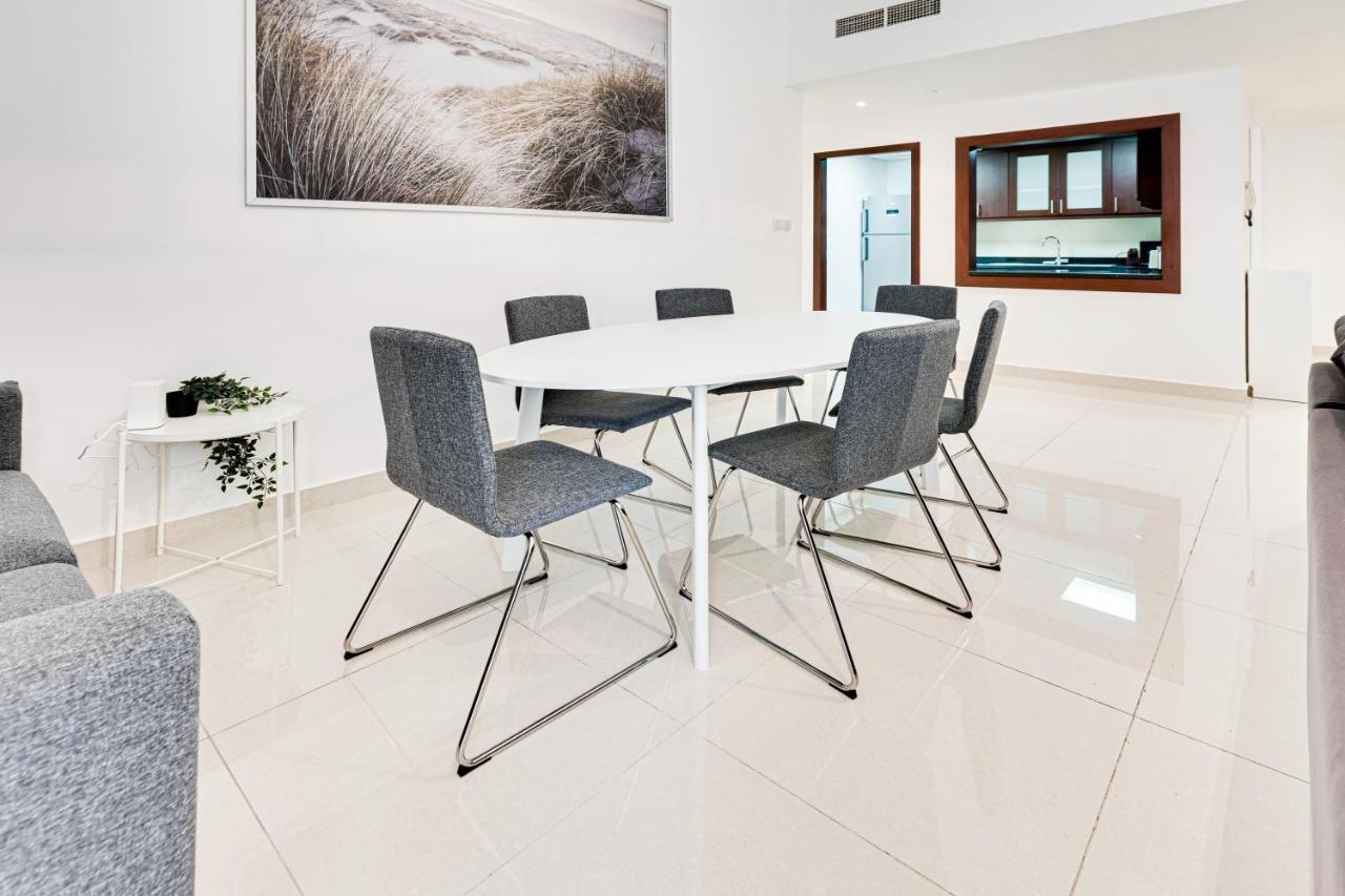2 Bd In Bahar Jbr Daire Dubai