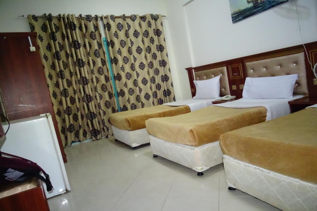 Super Oyo 945 Dream Touch Otel