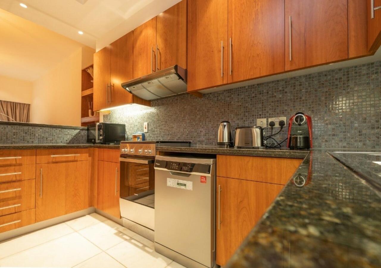 Hometown - Cosy 1 Bedroom With Brand New Furniture In Difc Daire