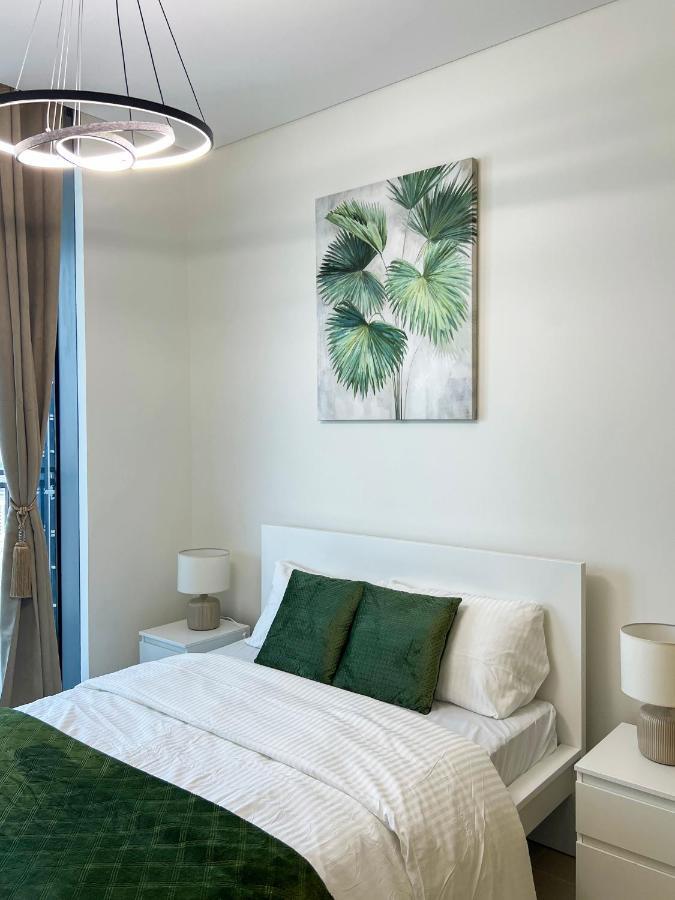 Plush Homes - Panoramic Beach View Chic 2 Bedroom In Marina Apartamento *
