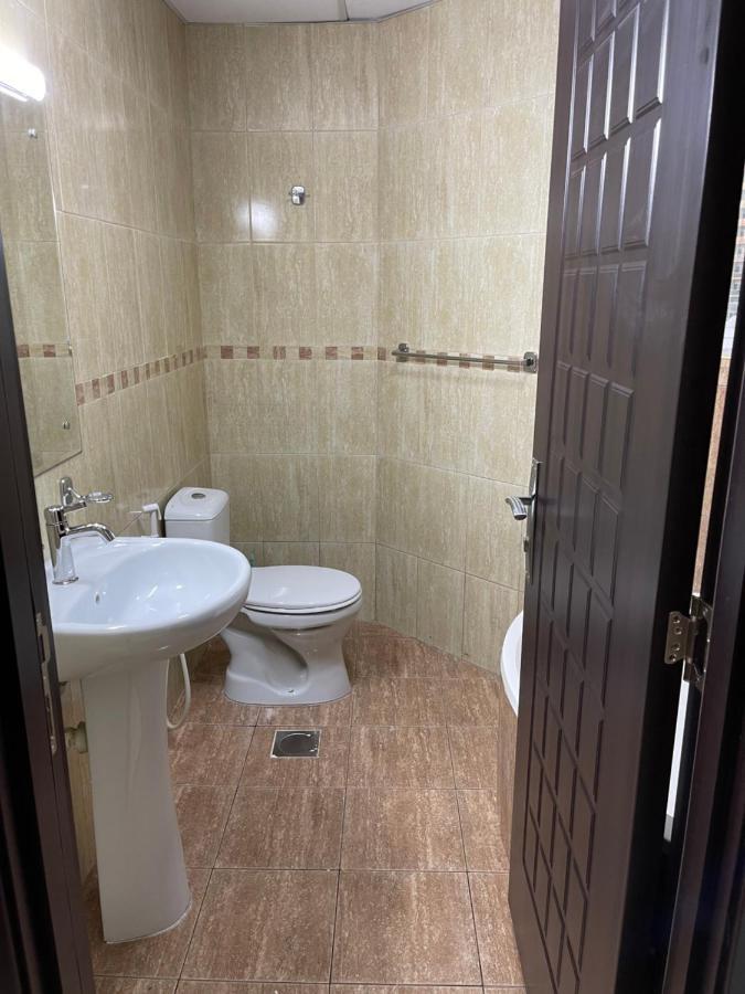 Near Metrocozy & Comfy 1br In Jlt Apartment