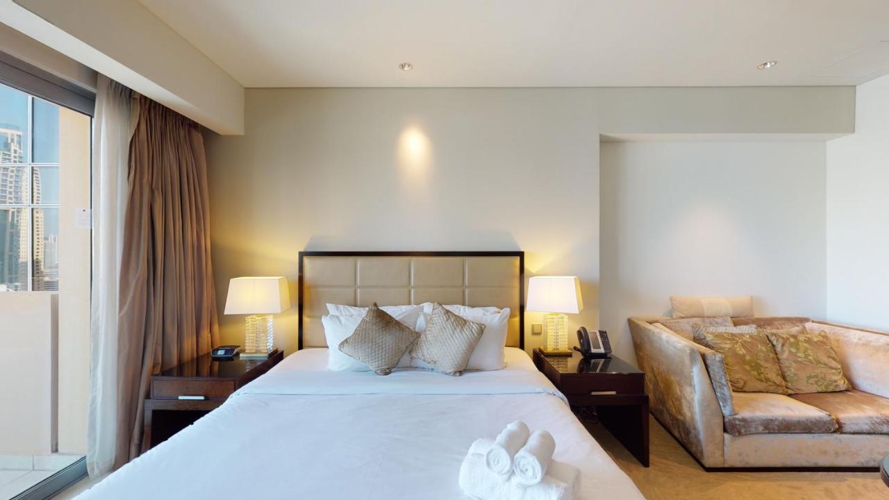 Key View - Emaar Residences, Marina Mall * Dubai