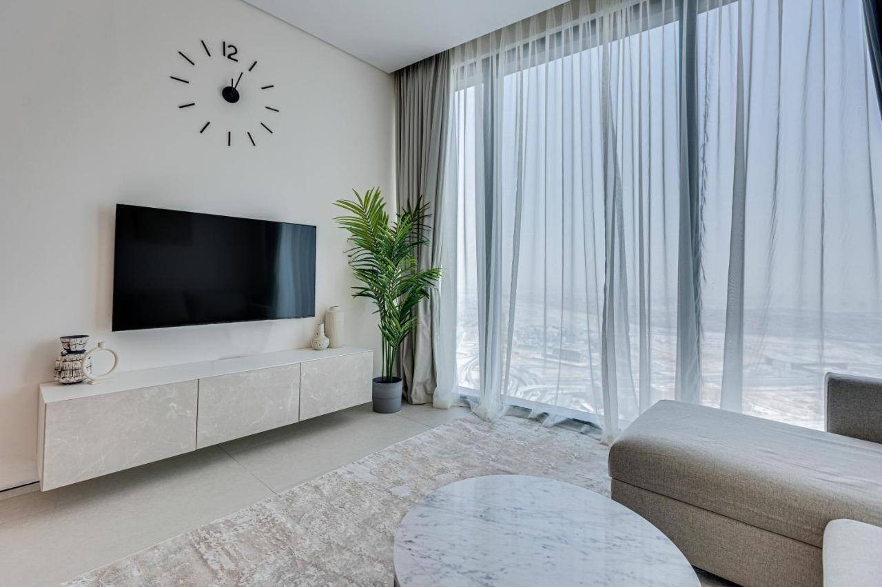 In Address Residence, 2br The 69th Floor *