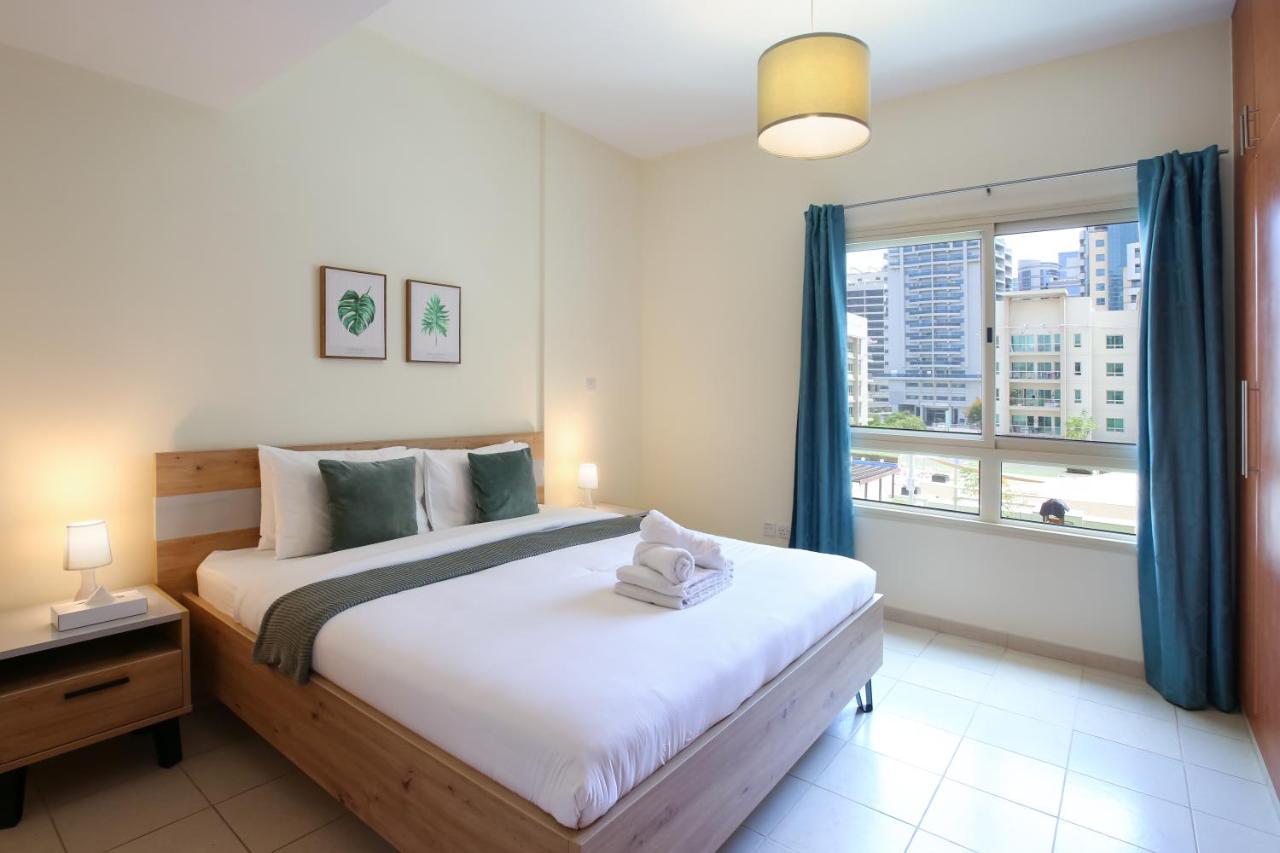 Koala & Tree - Luxurious 1br In The Greens, Stays Up To 4 !! Daire *