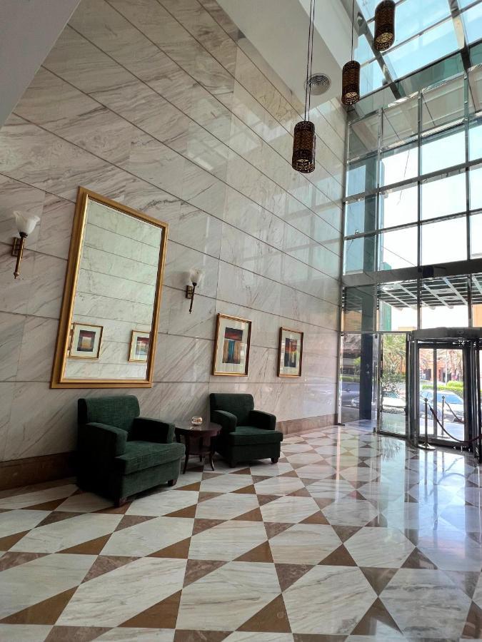 City Seasons Aparthotel 4*