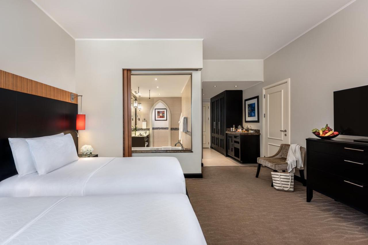 Oaks Ibn Battuta Gate Hotel