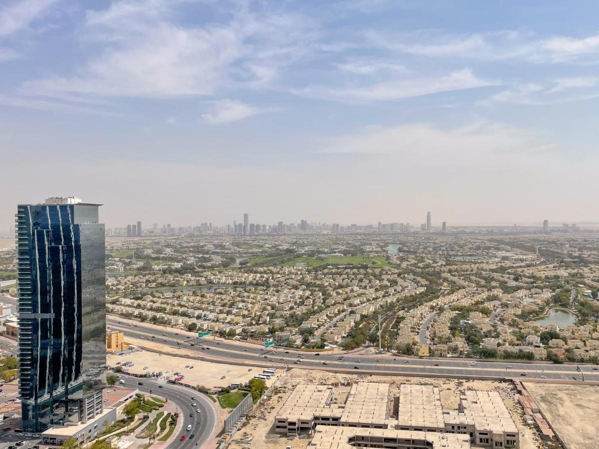 Apartment 180° Sheik Zayed Road Balcony Views 2br In Jlt Dubai