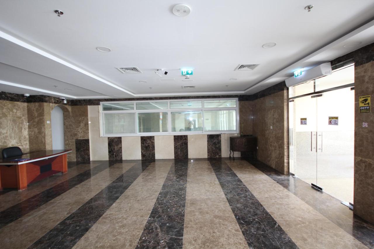 Comfortable And For Rent In Daire Dubai